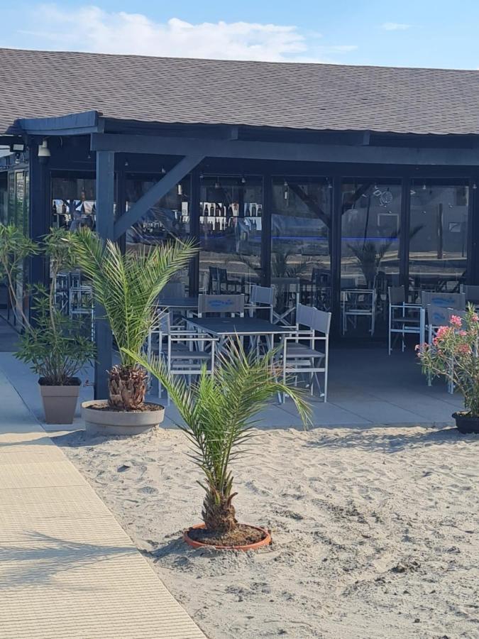 Matteo 2 Apartments Marina Surf Residence, Mamaia Nord - Navodari,1 Vedere Frontala,2 Cu Vedere Laterala La Mare Luaran gambar