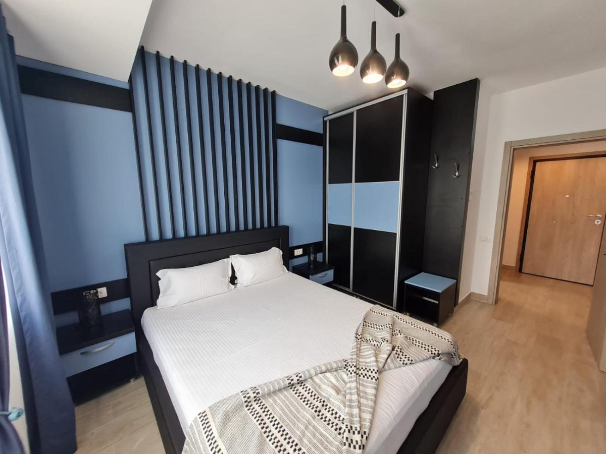 Matteo 2 Apartments Marina Surf Residence, Mamaia Nord - Navodari,1 Vedere Frontala,2 Cu Vedere Laterala La Mare Luaran gambar